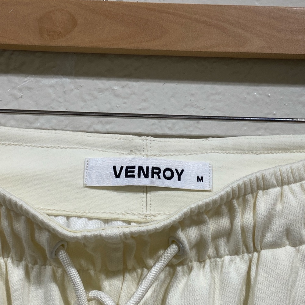 Venroy Cream Wide Leg Pants with Red Side Stripe - Picture 5 of 9